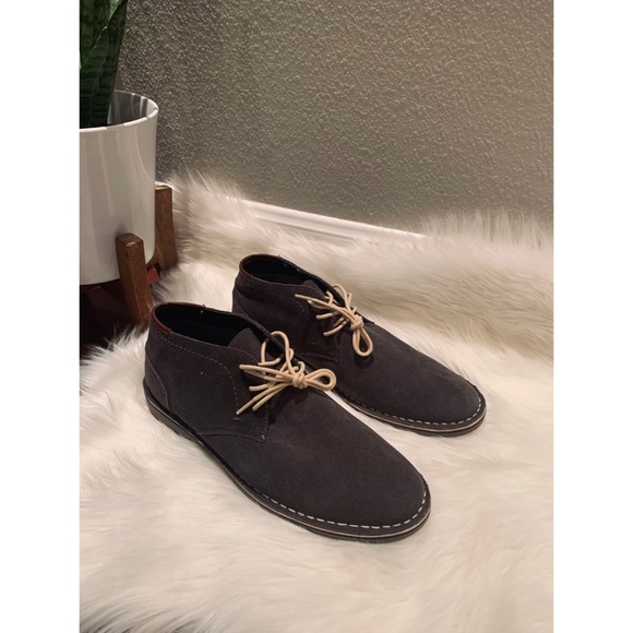 Kenneth Cole Men’s Chukka Boot Shoes Suede - Picture 2 of 5
